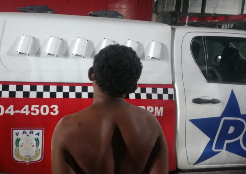 Homem é preso após agredir a esposa em Tailândia