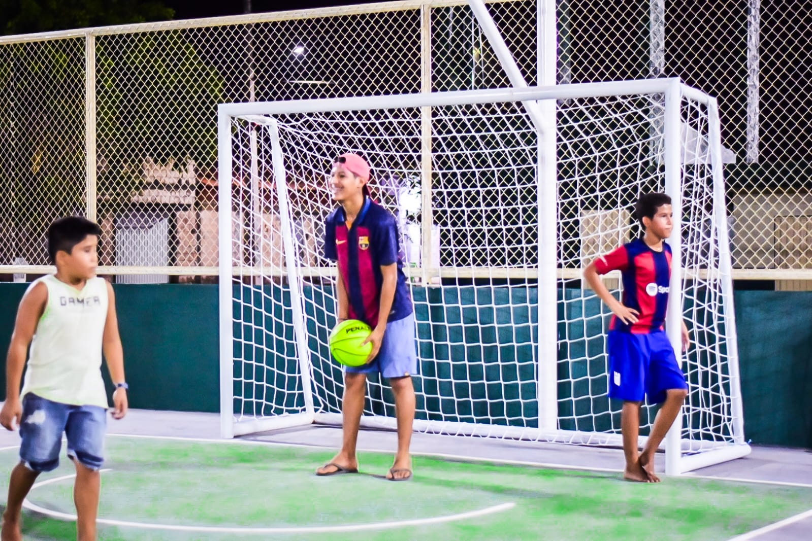 Prefeitura entrega Praça do Arboreto totalmente revitalizada à população de Tailândia