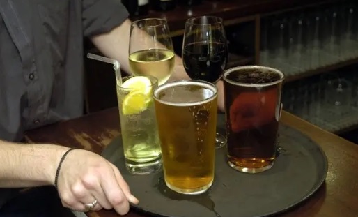 Brasil registra 59 casos de intoxicação por metanol; uma morte confirmada em São Paulo