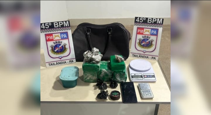 Suspeita é presa com drogas durante ronda policial em Tailândia